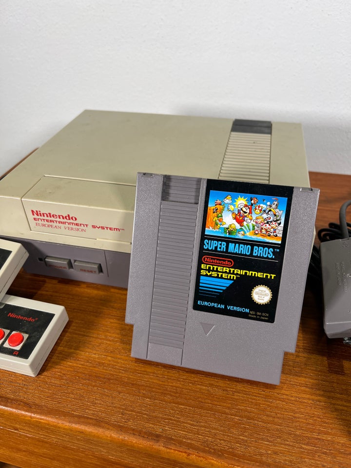 Nintendo NES, European version, God