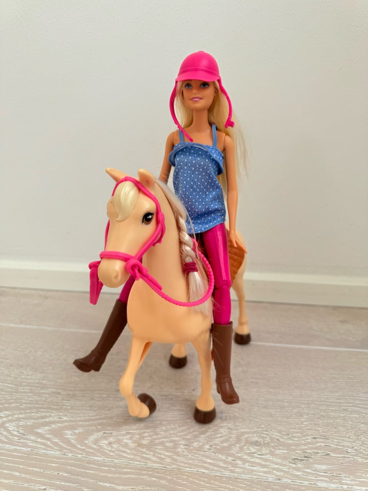 Barbie, Hest og rytter