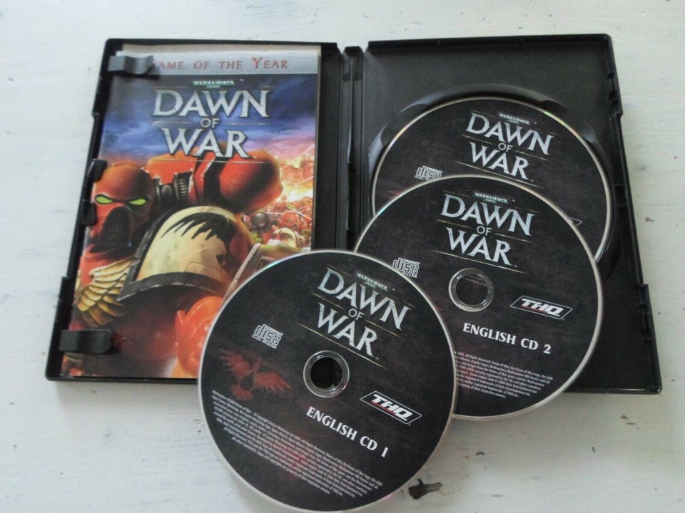 Warhammer 40.000: Dawn of War, til pc, MMORPG