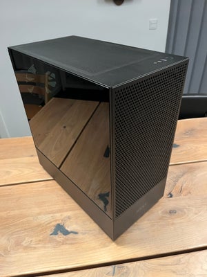 Andet mærke, 4.7 Ghz, 32 GB ram, 1000 GB harddisk, Perfekt, Perfekt gamer PC som kan trække det hele