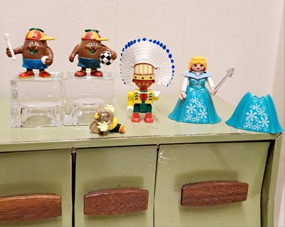 Figurer, Legetøj  . Playmobil  . Figurer, Figurer, Figurer  . Legetøj  . Oprydnings figur salg 
Skøn