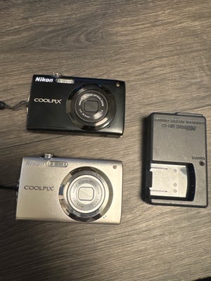 Nikon S3000, 12,0 megapixels, Perfekt, Med 1oplader sd kort og batteri 

Kamera med tilbehør: 675 kr