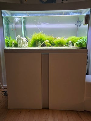 Akvarium, 250 liter, b: 100 d: 51 h: 54, Hej! Jeg sælger mit akvarie med tilhørende underskab inkl. 