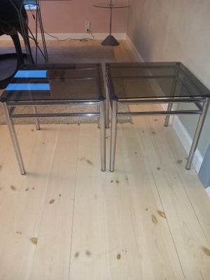 Glasbord, Vintage, aluminium, b: 45 l: 45 h: 60, 2 vintage sengeborde/ sideborde i aluminiumog røgfa
