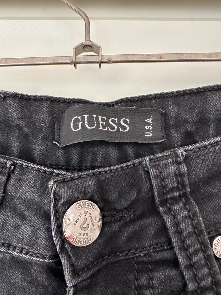 Jeans, GUESS, str. 27