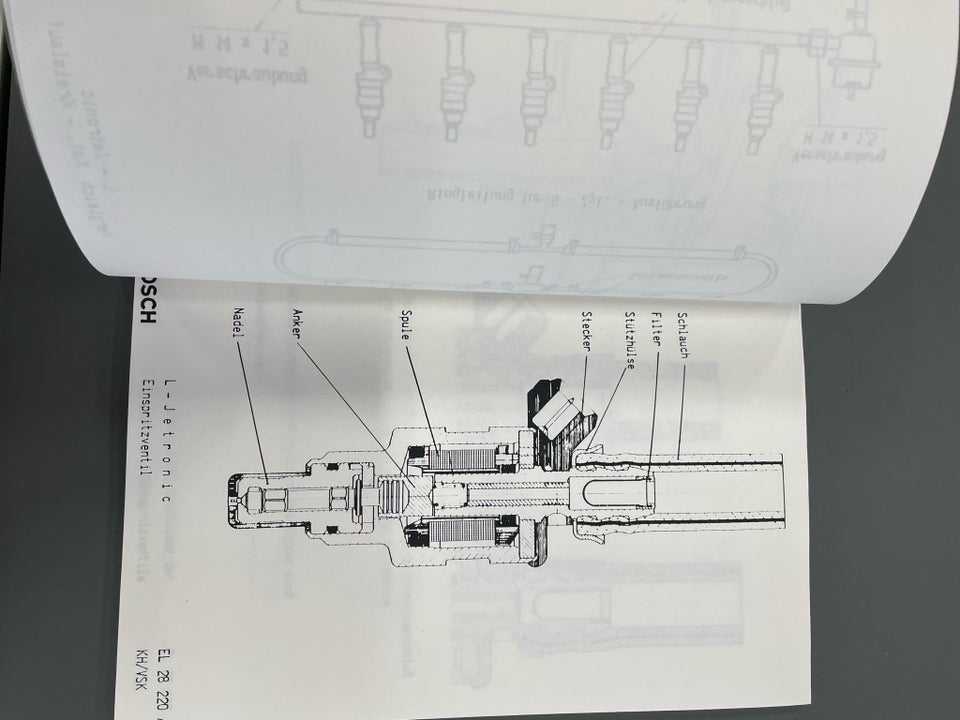 Vintage bog om BOSCH L-Jetronic indsprøjtning