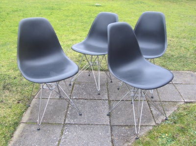 Eames, spisebordsstol, spisebords stol, samlet pris for 4 stk ens i sort plast og krom, 4 stk ens Ea