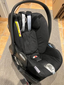 Cybex cloud q med cheap base