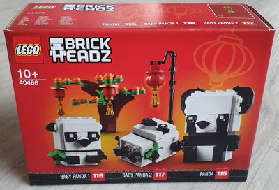 Lego Exclusives, 40466, BrickHeadz. Ny og uåbnet.

Nr. 115, 116, 117: Kinesisk nytår – pandaer

Afhe
