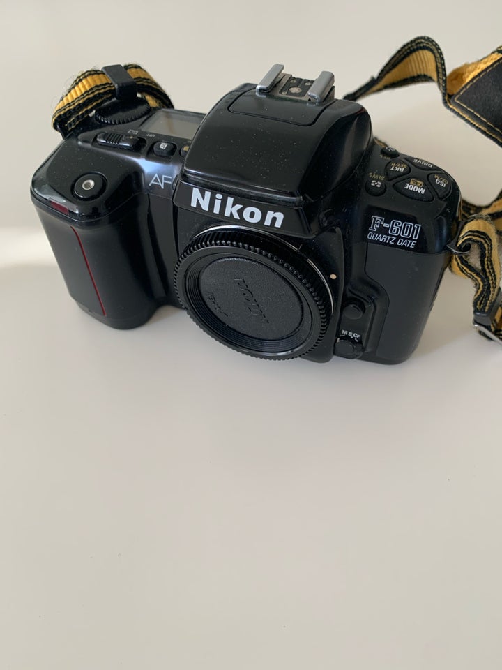 Nikon, spejlrefleks, God