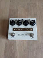 Fuzz pedal Redwitch Fuzzgod II
