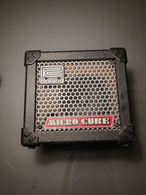 Guitarforstærker, Roland Micro Cube, Fix lille transportabel guitar forstærker fra Roland.
Kører på 