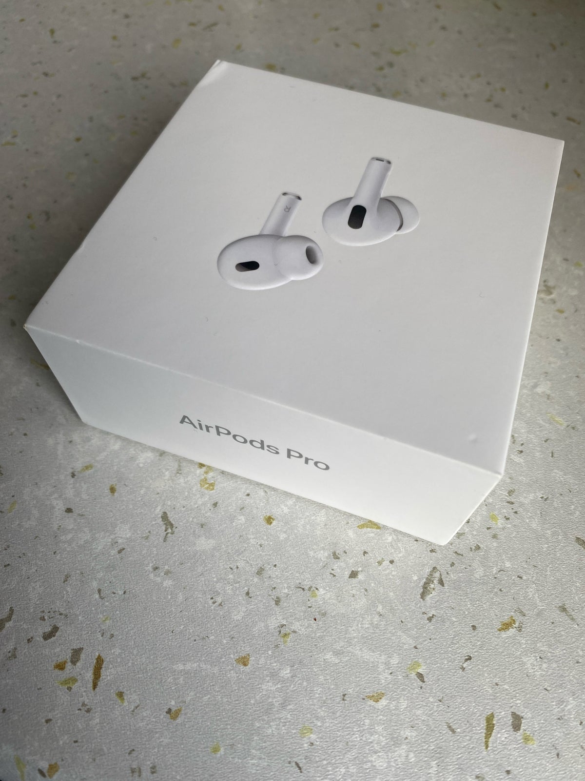 in-ear hovedtelefoner, Apple, AirPods Pro