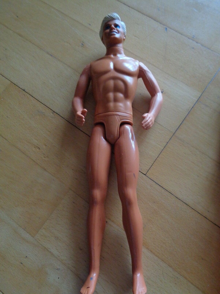 Barbie, Ken