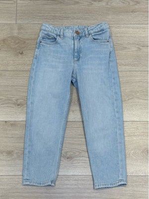 Jeans,  Jeans, H&M , str. 110, Fede lyse jeans fra H&M i str. 110. 
Brugt 1 gang er som nye. 