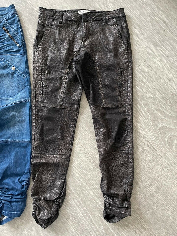 Jeans, Pulz, str. 30