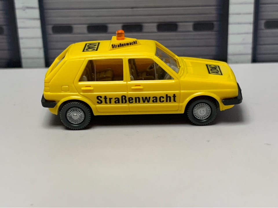 Modelbil, LR-BILER 1:87, VW Golf i æske