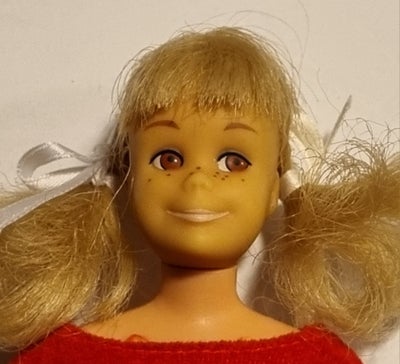 Barbie, Skooter dukke, Mattel #1120 1966 i kjole #1902, Den sødeste Skooter dukke fra 1966. Hun var 