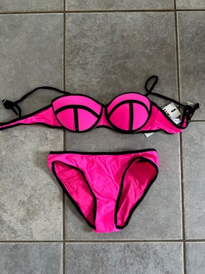 Badetøj, Bikini, Missfleur.dk, str. Small,  Pink,  Ubrugt