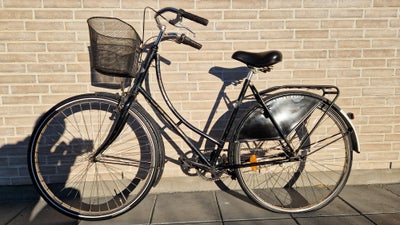 Damecykel,  Jaguar, 55 cm stel, 3 gear, Klassisk 28" kvalitetsdamecykel fra Jaguar med 3 gear. Stels