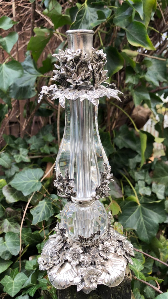Smuk høj krystalglas stage med sølv udsmykning, Særdeles