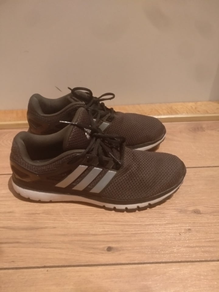 Sneakers, Adidas, str. 46,5