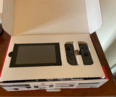 Nintendo Switch, God, Nintendo Switch sælges, i god stand. Alt originalt medfølger.