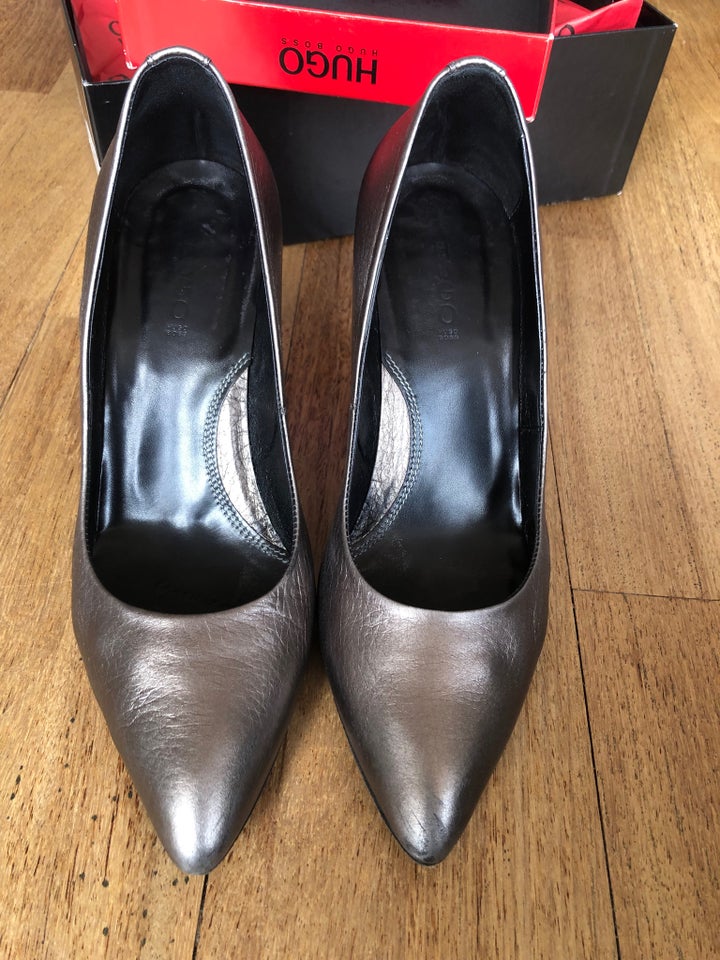 Pumps, str. 40,5, Hugo Boss