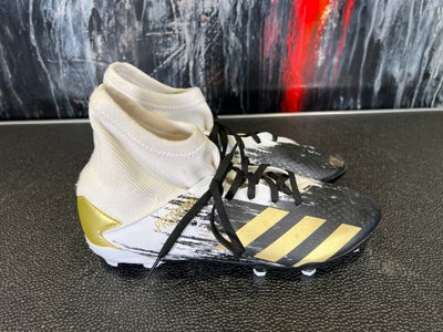 Adidas Fodboldstøvler 38 på DBA - køb og salg af nyt og brugt