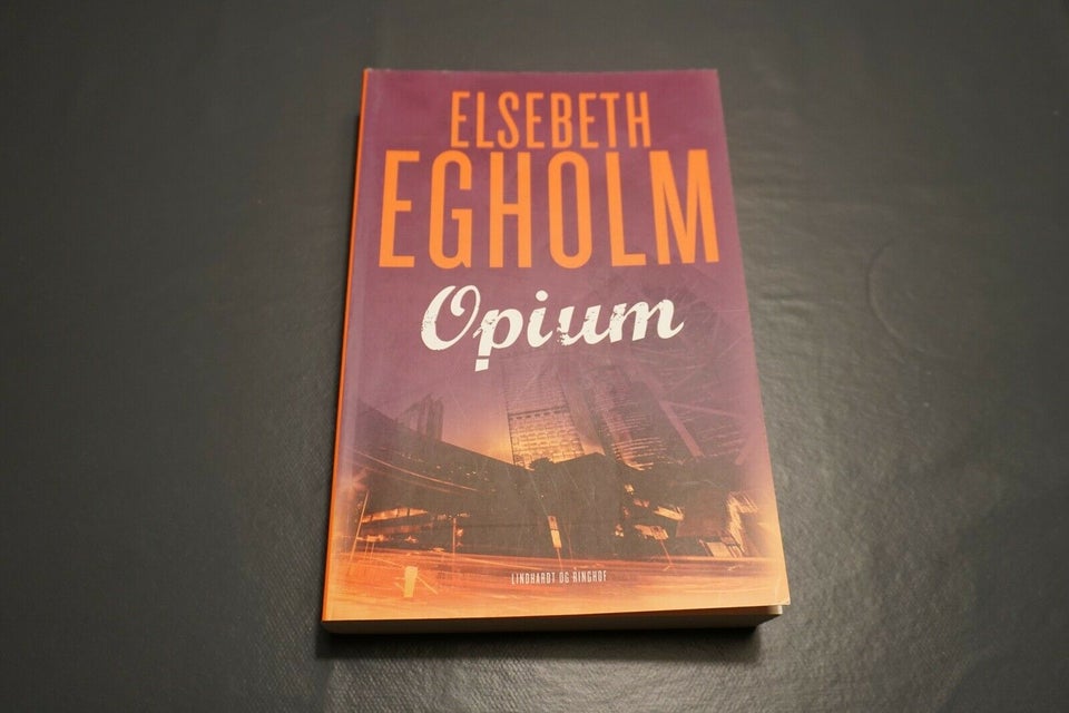 Opium, Elsebeth Egholm, genre: anden kategori