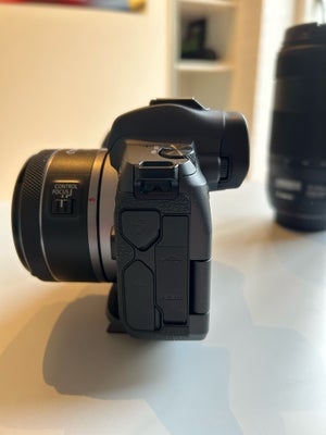 Canon, EOS R, 30,3 megapixels, Perfekt, Canon EOS R Body
Købt fra ny 5/5 2023 på Proshop. 

spejlløs