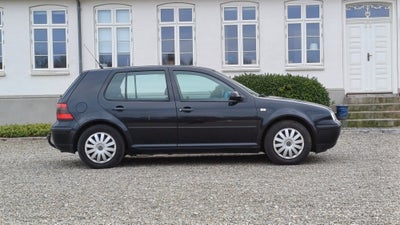 VW Golf IV, 2,0 Trendline, Benzin, 2000, km 376, sortmetal, træk, nysynet, ABS, airbag, 5-dørs, cent
