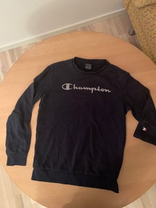 Undskyld mig virtuel Ledningsevne Find Champion Sweatshirt - København og omegn på DBA - køb og salg af nyt  og brugt
