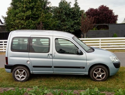 Citroën Berlingo, 1,6i 16V Multispace, Benzin, 2006, km 115000, blåmetal, træk, nysynet, klimaanlæg,