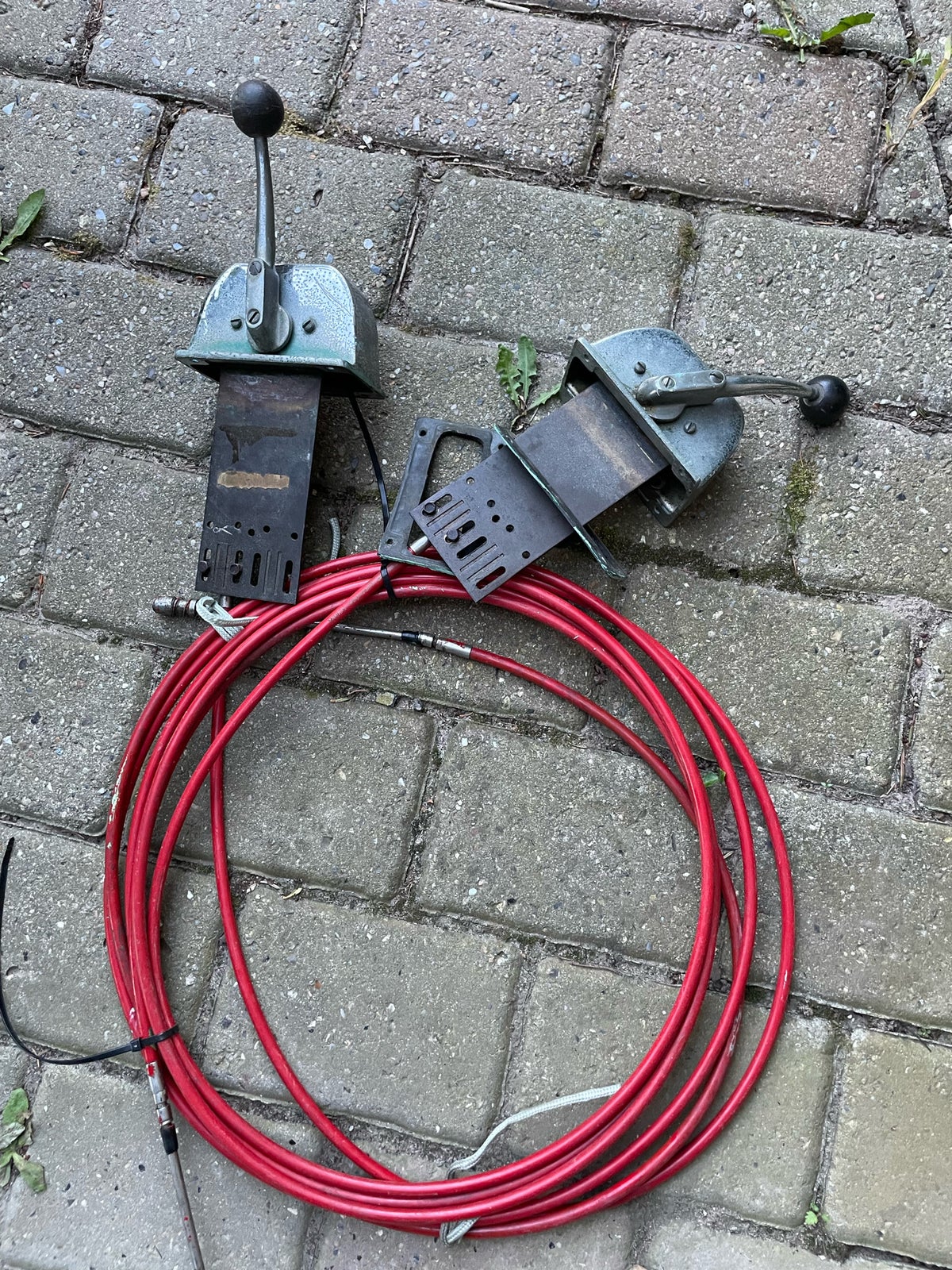 Morse gear/gas kabler med håndtag,  4 mor lange...