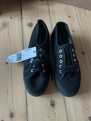 Sneakers, str. 37, Superga ,  Sort,  Bomuld,  Ubrugt