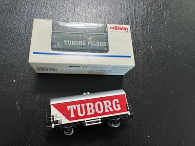 Modeltog, märklin Tuborg , skala H0, 2 Tuborg reklame vogne 
Pæne. Den ene uden æske 
Pris for begge