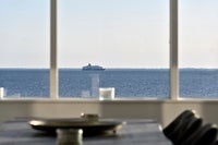 Stor balkon og panorama udsigt over Øresund