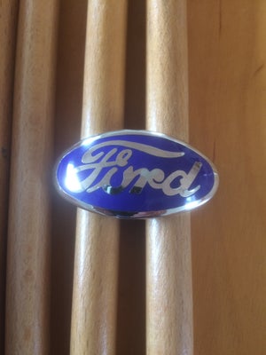 Ford 37-38-39, Ford Tudor V8