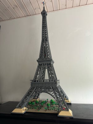 Lego System, Sælger dette Eiffel Tower model 10307. for mangel at plads. brugsanvisning og den  orig