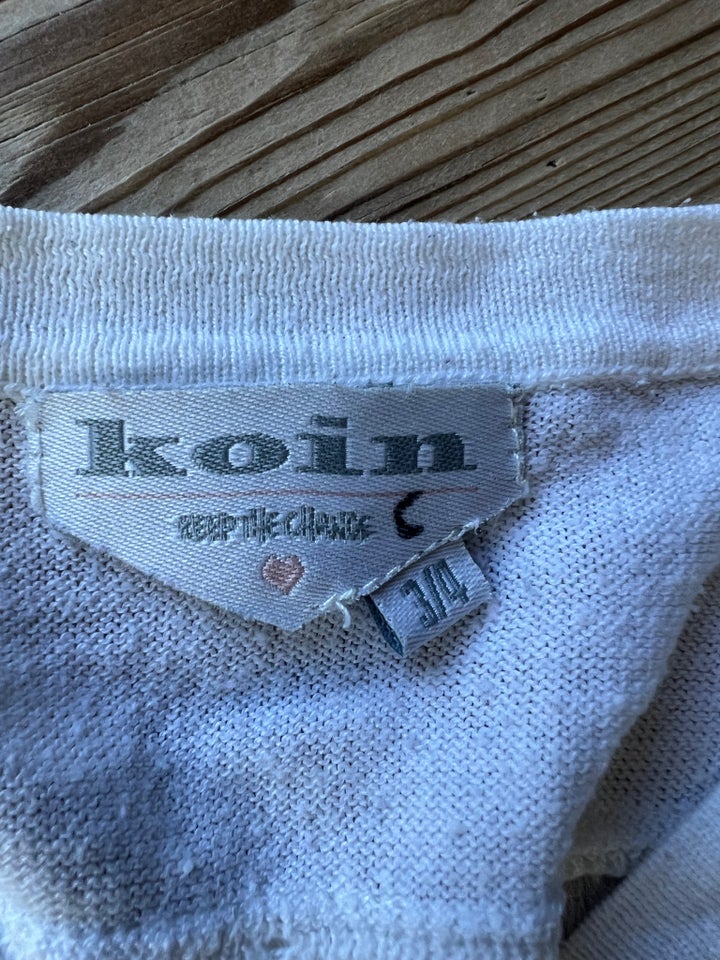 Cardigan, Cardigan, Koin