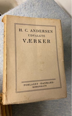 Bøger og blade, Paperback, 12 paperback, udvalgte værker af H.C.Andersen.
Sælges samlet for 500 kr.