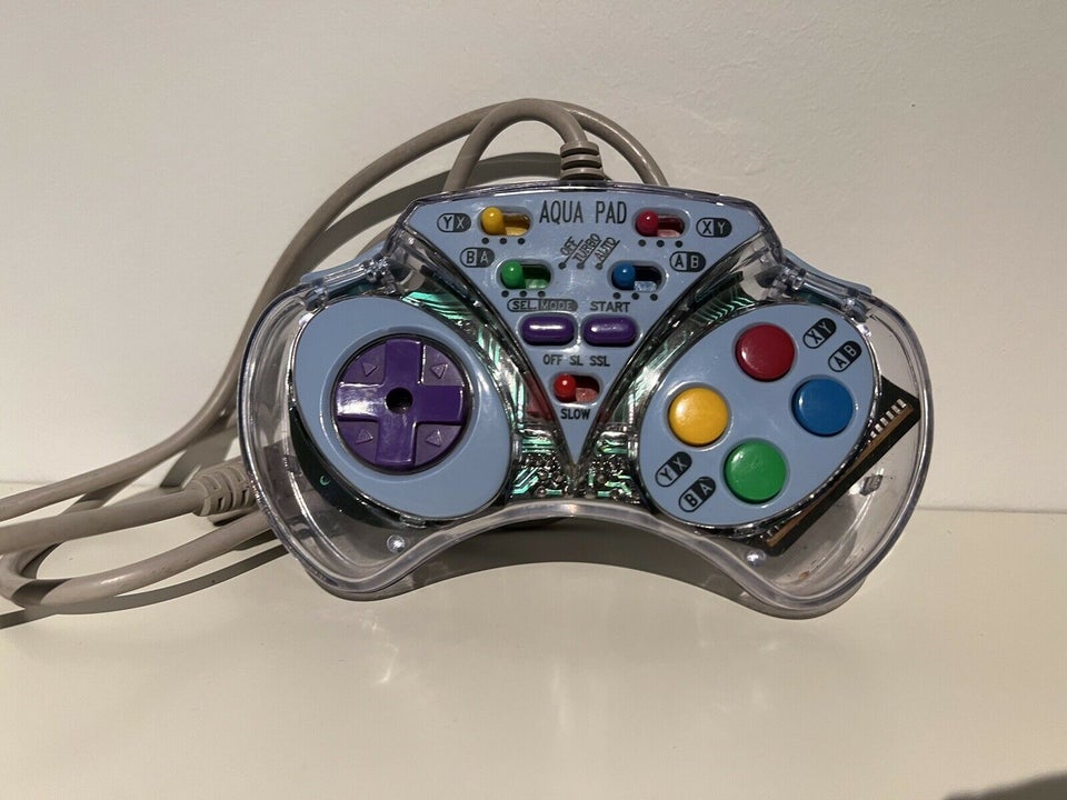 Nintendo Super Nintendo, Aquapad controller