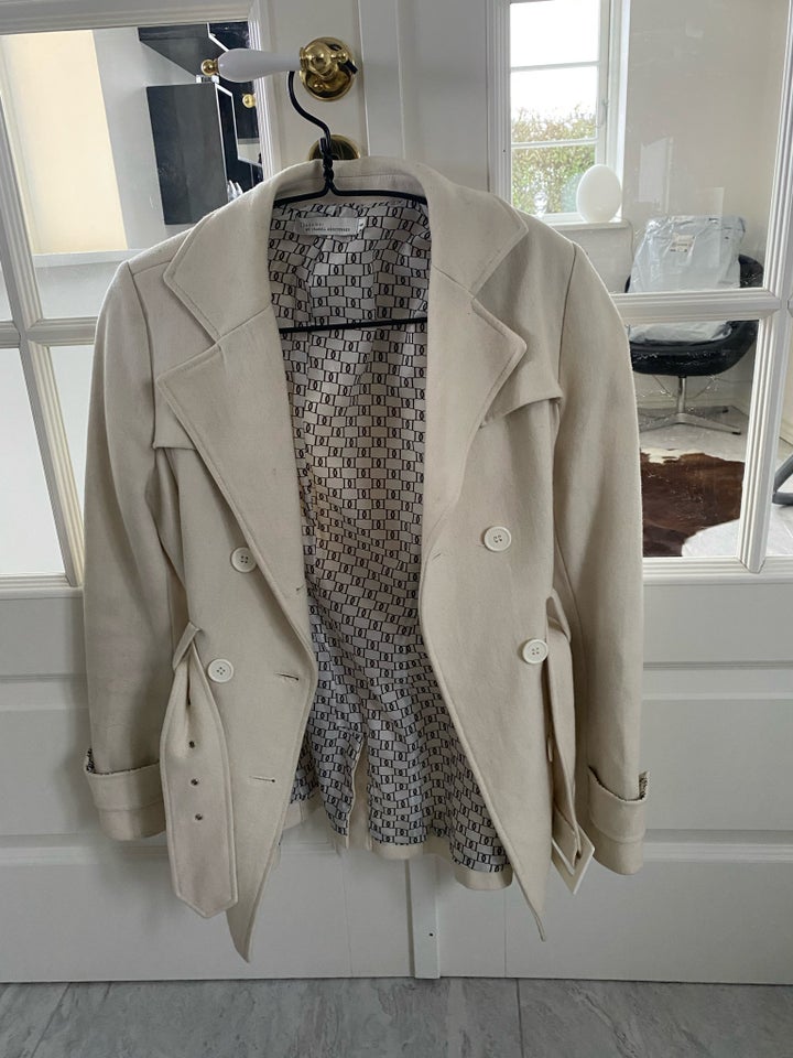 Blazer, str. 36, Isabell Kristensen