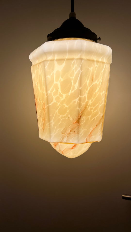 Pendel, Antik lampe i marmoreret glas