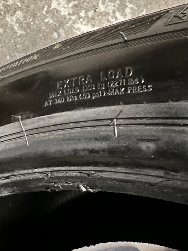 Vinterdæk, Bridgestone, 255 / 50 / R20