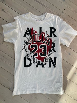 T-shirt, Jordan Air, str. XS,  Hvid,  Bomuld,  God men brugt, Rigtig fin Jordan Air Bulls tshirt med