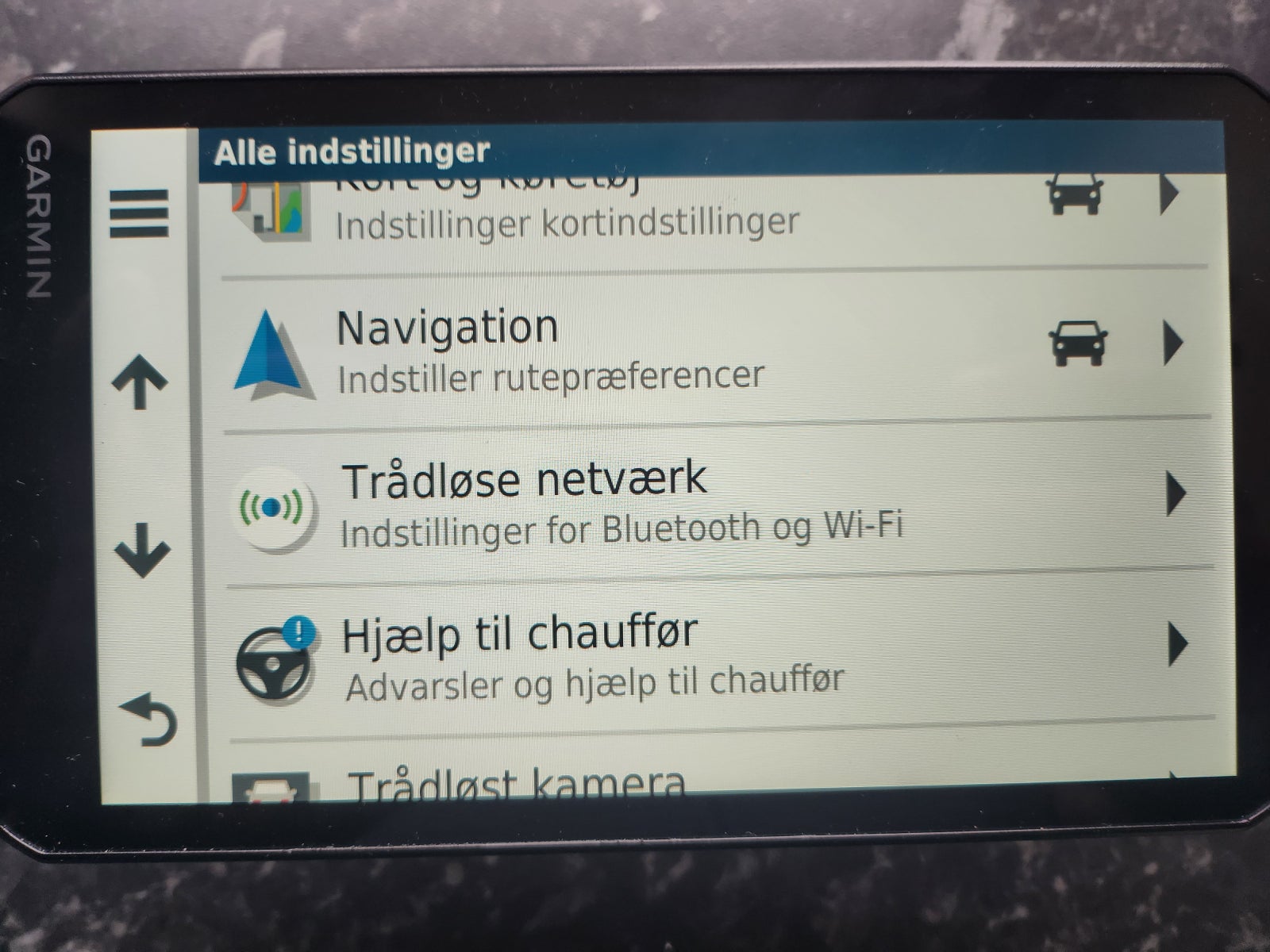Navigation/GPS, Garmin Dézl LGV700