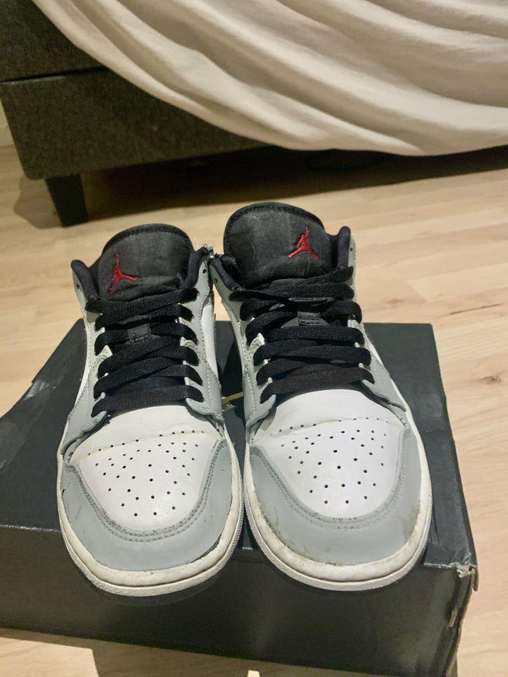 Sneakers, Nike Jordan , str. 43