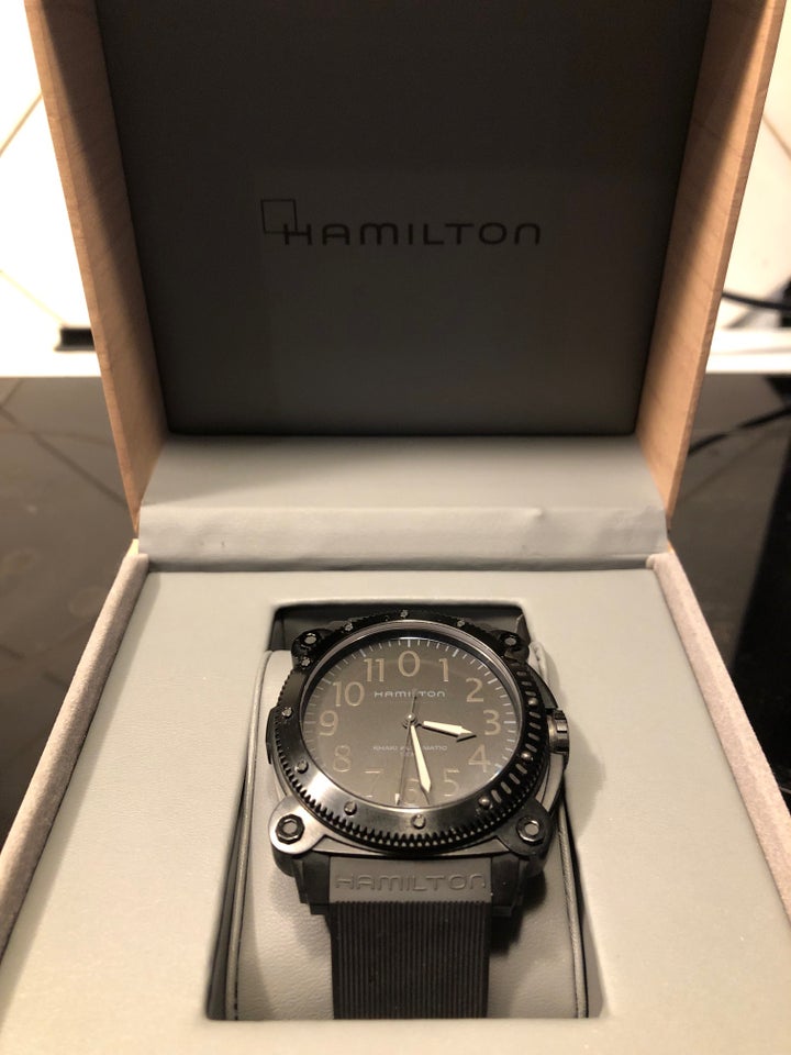 Hamilton: Khaki Navy BeLOWZERO 1000m Auto 